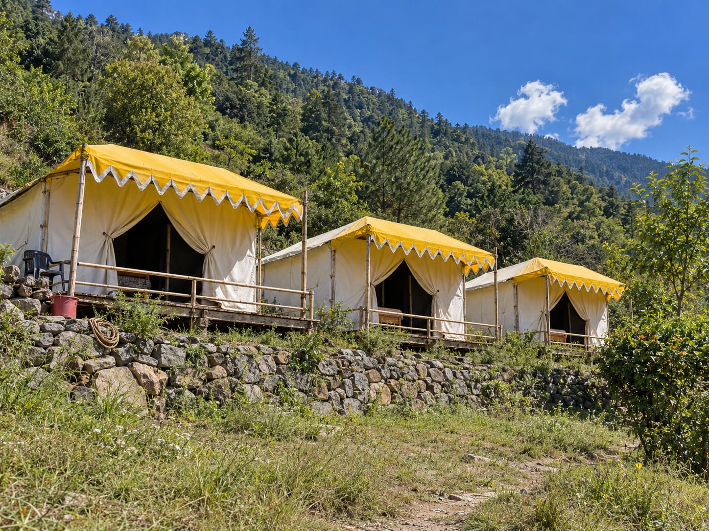 bir hill side camps